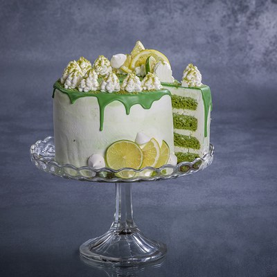 Svieža citrónová torta so zeleným čajom