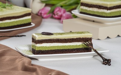 Brownie rezy so zeleným čajom