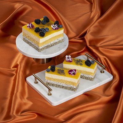 Jogurtové mango rezy s makom