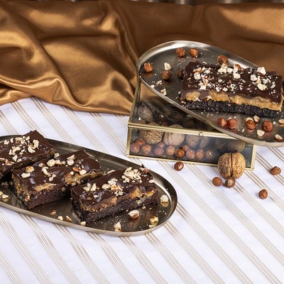Brownie s karamelom ala snickers